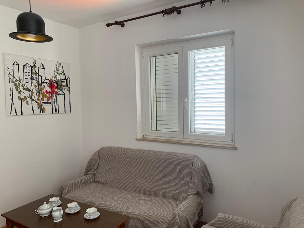 Aida Apartments And Rooms For Couples And Families Free Parking Dubrovnik Bagian luar foto