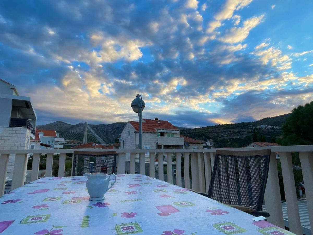 Aida Apartments And Rooms For Couples And Families Free Parking Dubrovnik Bagian luar foto