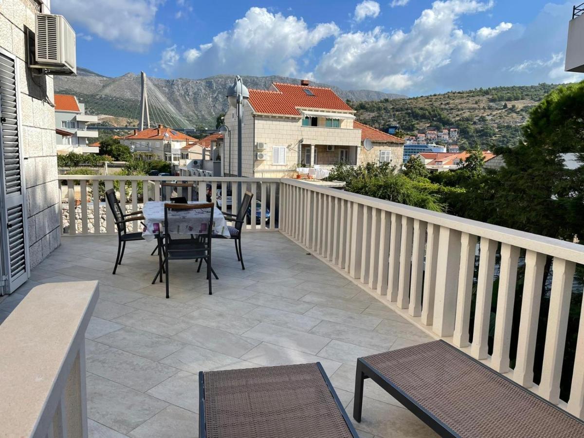 Aida Apartments And Rooms For Couples And Families Free Parking Dubrovnik Bagian luar foto