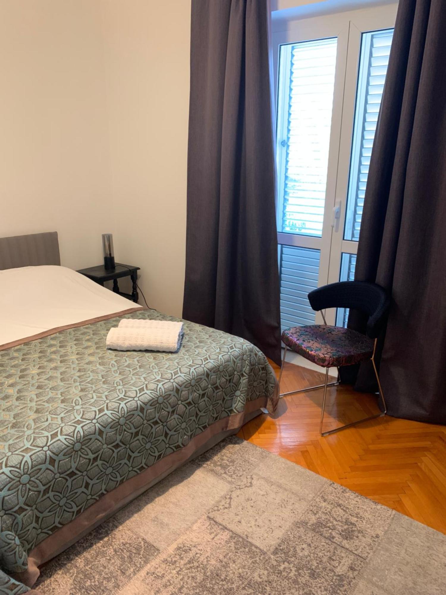 Aida Apartments And Rooms For Couples And Families Free Parking Dubrovnik Bagian luar foto